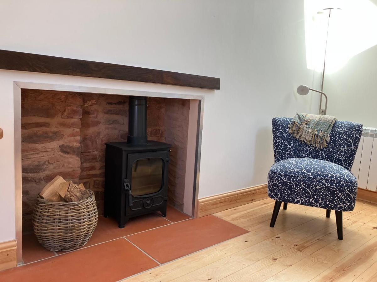 Barn In Somerset Romantic Hideaway Nettlecombe  외부 사진