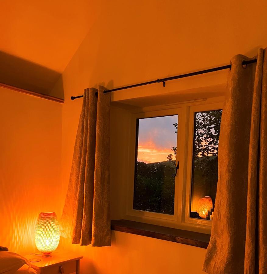 Barn In Somerset Romantic Hideaway Nettlecombe  외부 사진